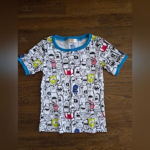 New BOYS 6-7 Monsters Tee